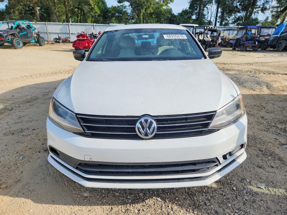 68295316 :رقم المزاد ، 3VWD17AJ7GM240455 vin ، 2016 Volkswagen Jetta مزاد بيع