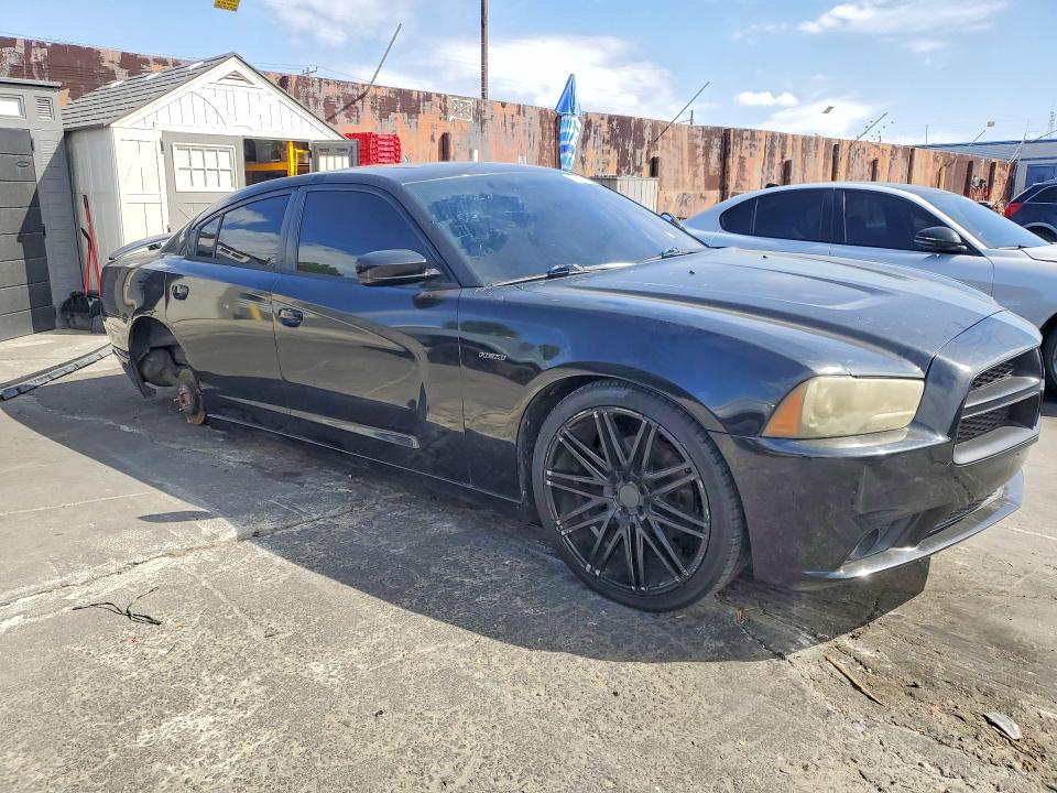 69640456 :رقم المزاد ، 2B3CL5CT1BH538553 vin ، 2011 Dodge Charger مزاد بيع