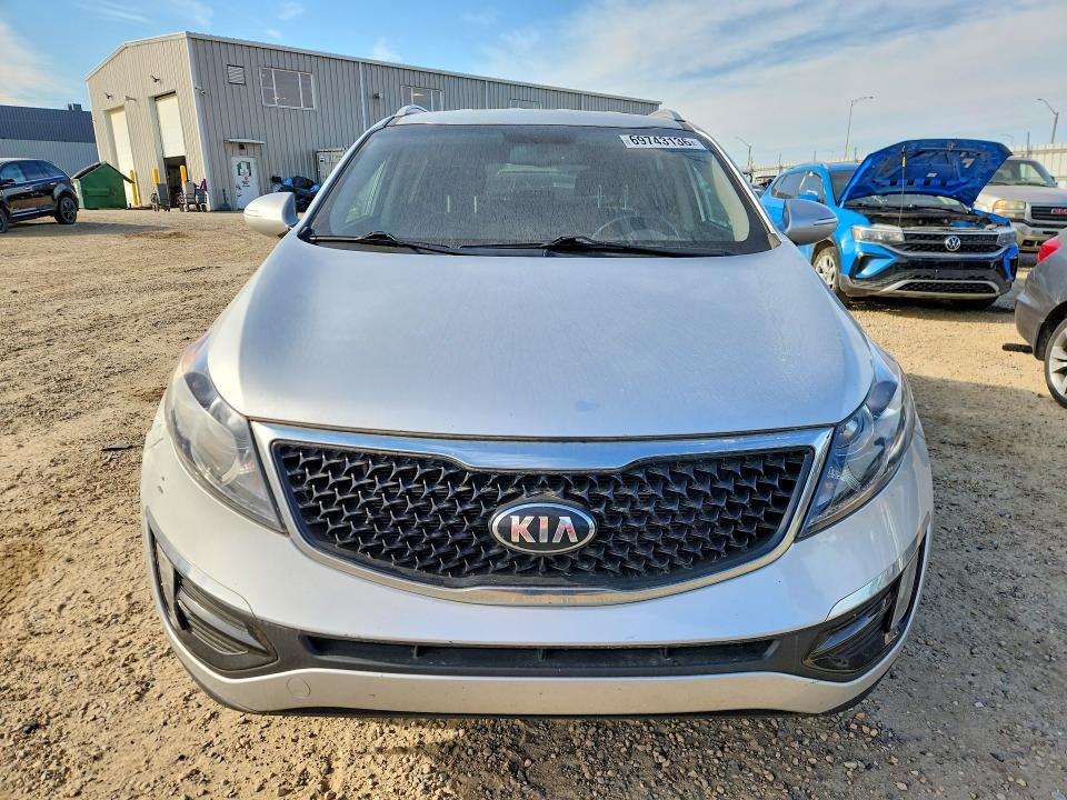 Продажа на аукционе авто 2015 Kia Sportage, vin: KNDPCCAC5F7704114, номер лота: 69743136