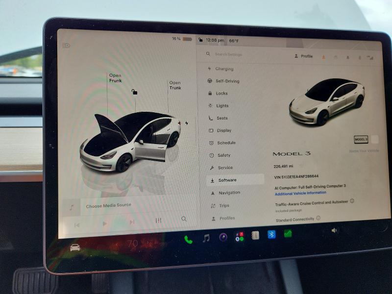 2022 Tesla Model 3 მანქანა იყიდება აუქციონზე, vin: 5YJ3E1EA4NF286644, აუქციონის ნომერი: 69921826