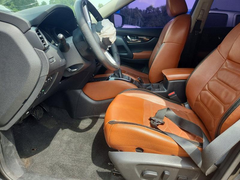 67290106 :رقم المزاد ، 5N1AT2MV3KC815433 vin ، 2019 Nissan Rogue مزاد بيع