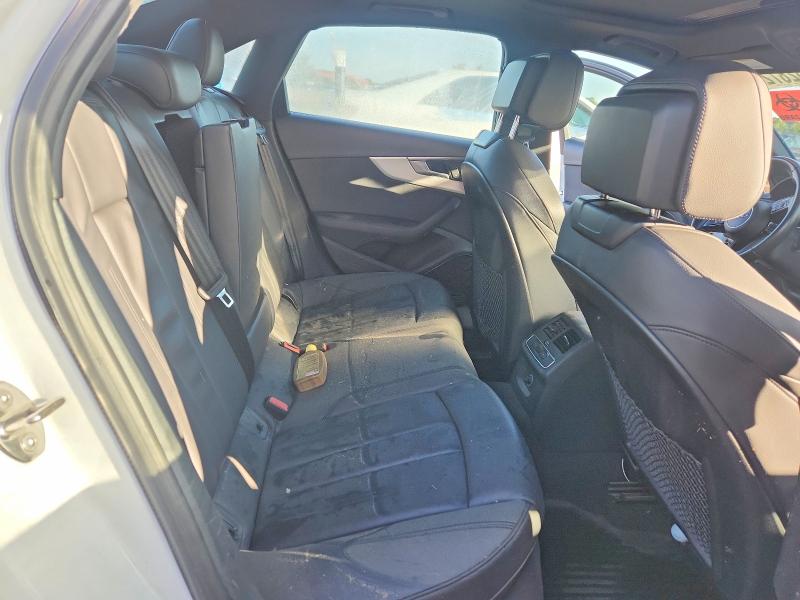 69528726 :رقم المزاد ، WAUPNAF42JA118088 vin ، 2018 Audi A4 مزاد بيع