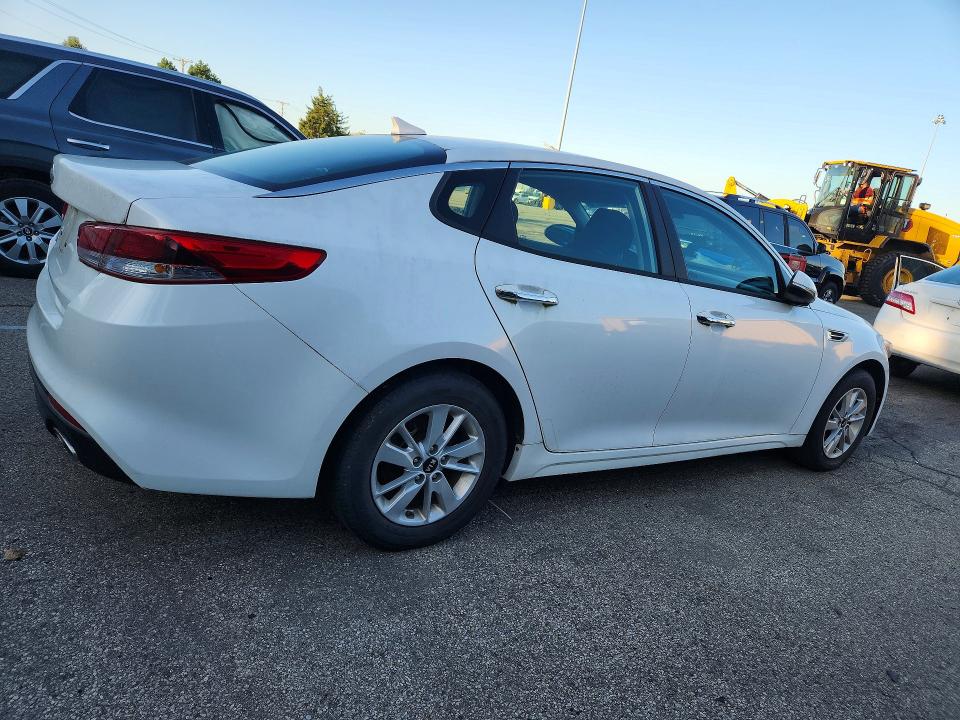 68103776 :رقم المزاد ، KNAGT4L37G5088901         vin ، 2016 Kia Optima مزاد بيع