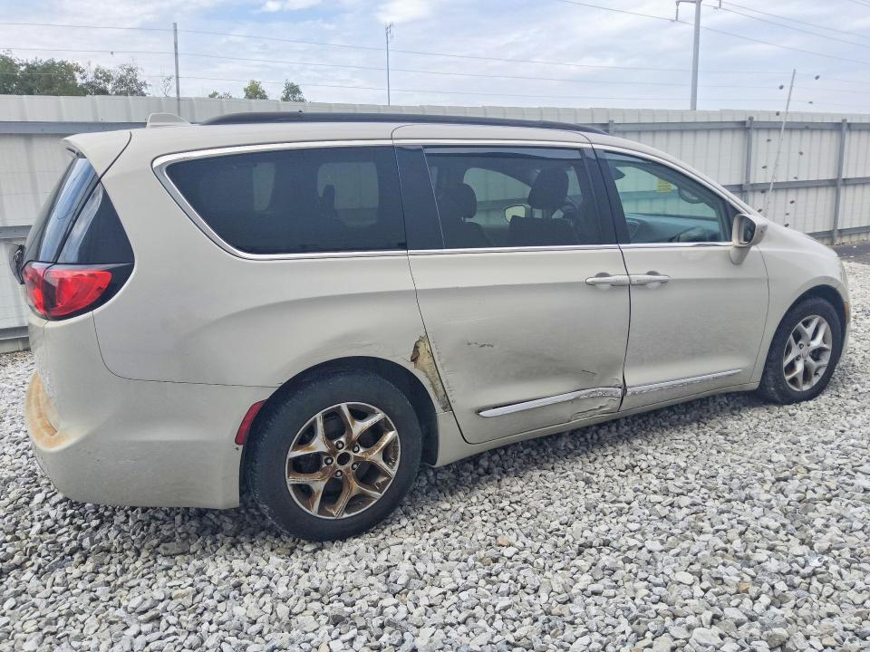 2017 Chrysler Pacifica მანქანა იყიდება აუქციონზე, vin: 2C4RC1BG9HR552726, აუქციონის ნომერი: 68505436