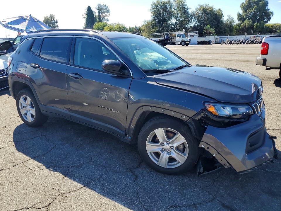 2022 Jeep Compass მანქანა იყიდება აუქციონზე, vin: 3C4NJDBB2NT184005, აუქციონის ნომერი: 68183886