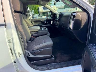Продажа на аукционе авто 2018 Chevrolet Silverado, vin: 1GCVKREC5JZ318684, номер лота: 68003096