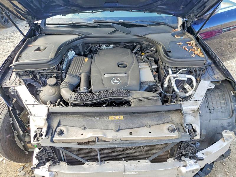 68500106 :رقم المزاد ، WDC0G4KB0HV012384 vin ، 2017 Mercedes-benz Glc مزاد بيع