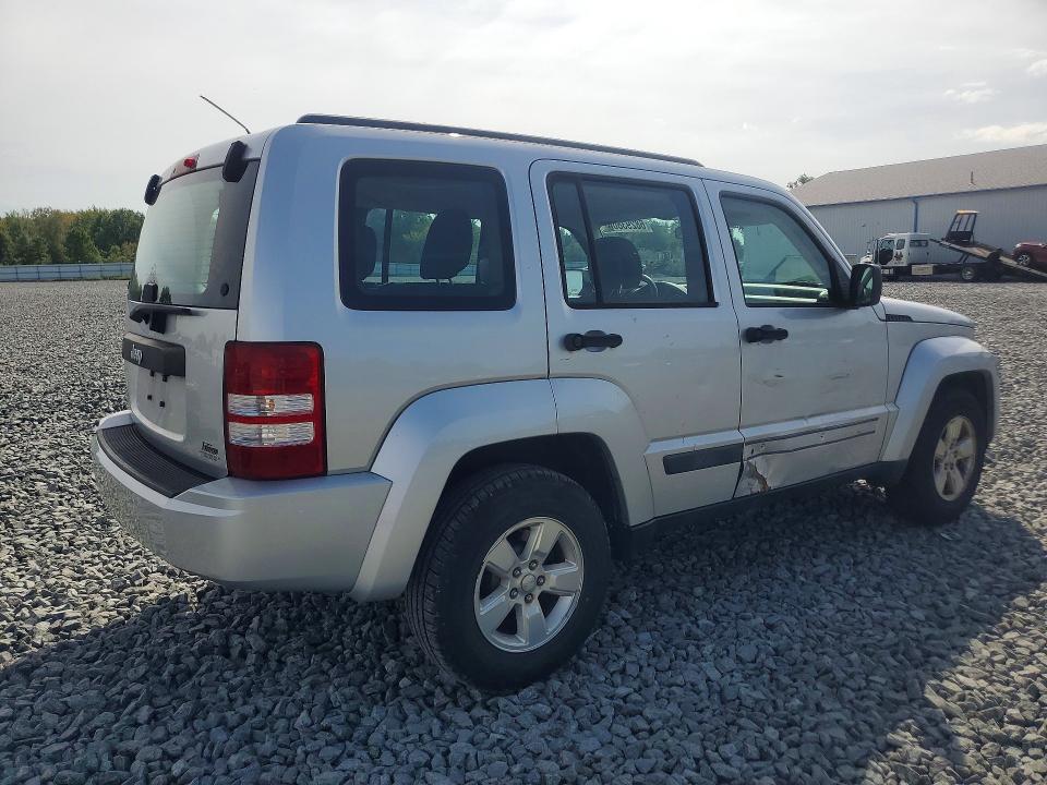68293806 :رقم المزاد ، 1C4PJMAK3CW132951 vin ، 2012 Jeep Liberty مزاد بيع