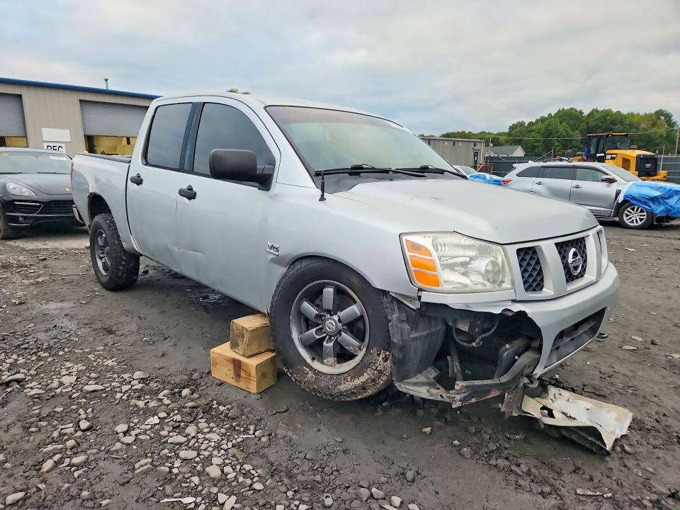 2004 Nissan Titan მანქანა იყიდება აუქციონზე, vin: 1N6AA07B14N537541, აუქციონის ნომერი: 70287906