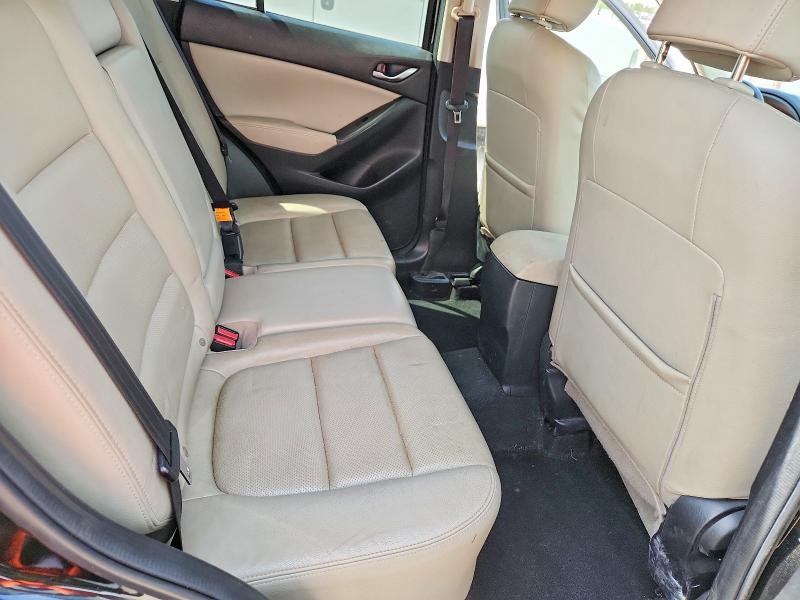 68165126 :رقم المزاد ، JM3KE4DY7F0460211 vin ، 2015 Mazda Cx-5 مزاد بيع
