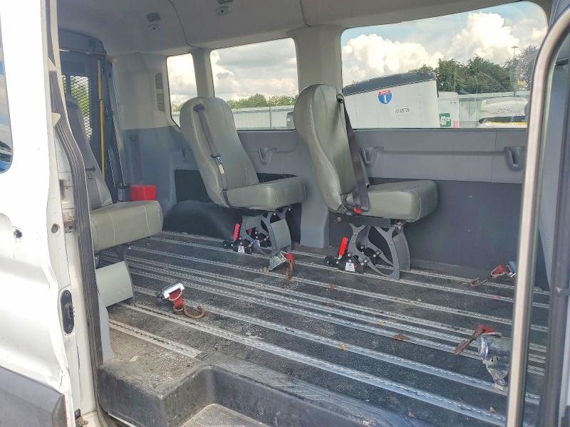 69908646 :رقم المزاد ، 1FBZX2CM2KKA83116 vin ، 2019 Ford Transit مزاد بيع