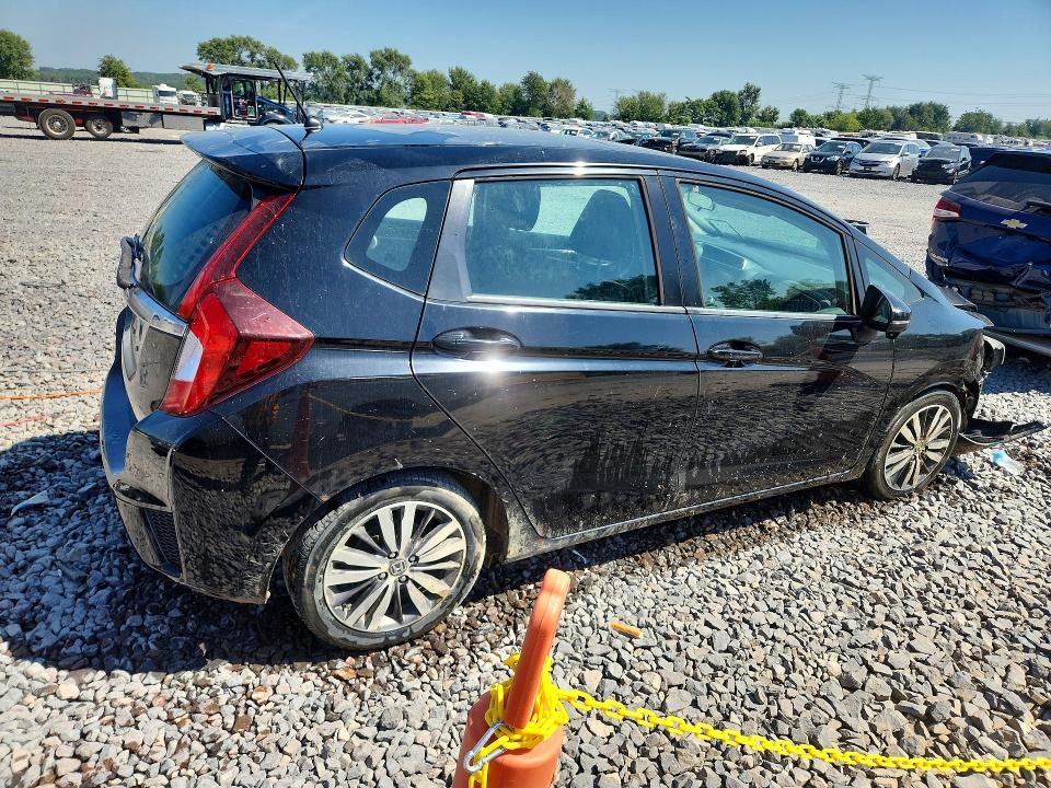67497796 :رقم المزاد ، 3HGGK5H83FM722053 vin ، 2015 Honda Fit مزاد بيع
