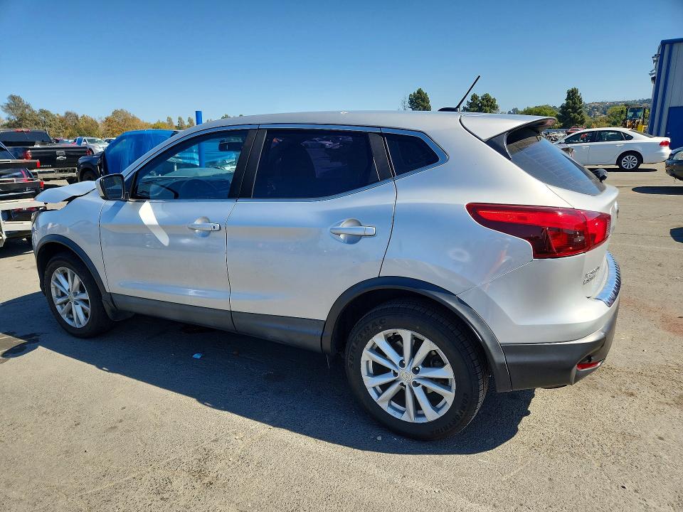 2017 Nissan Rogue Sport მანქანა იყიდება აუქციონზე, vin: JN1BJ1CP4HW029453, აუქციონის ნომერი: 69884106