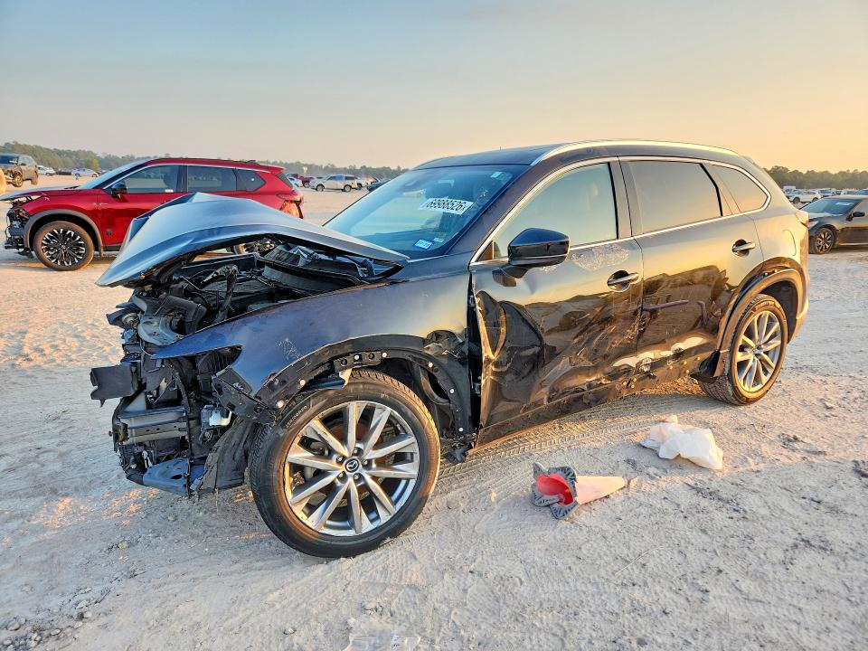 Продажа на аукционе авто 2018 Mazda Cx-9, vin: JM3TCBEY2J0207786, номер лота: 69988526