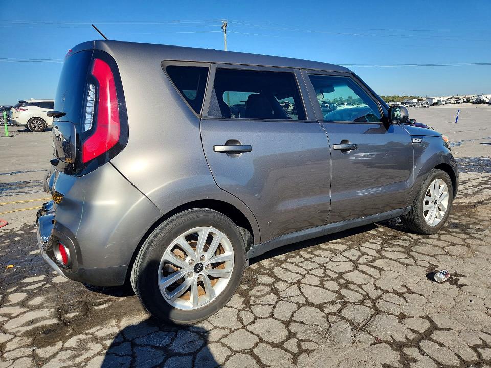 70708726 :رقم المزاد ، KNDJP3A50J7507954 vin ، 2018 Kia Soul مزاد بيع