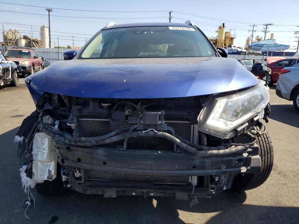 Продаж на аукціоні авто 2020 Nissan Rogue, vin: KNMAT2MT1LP508999, номер лоту: 69772596