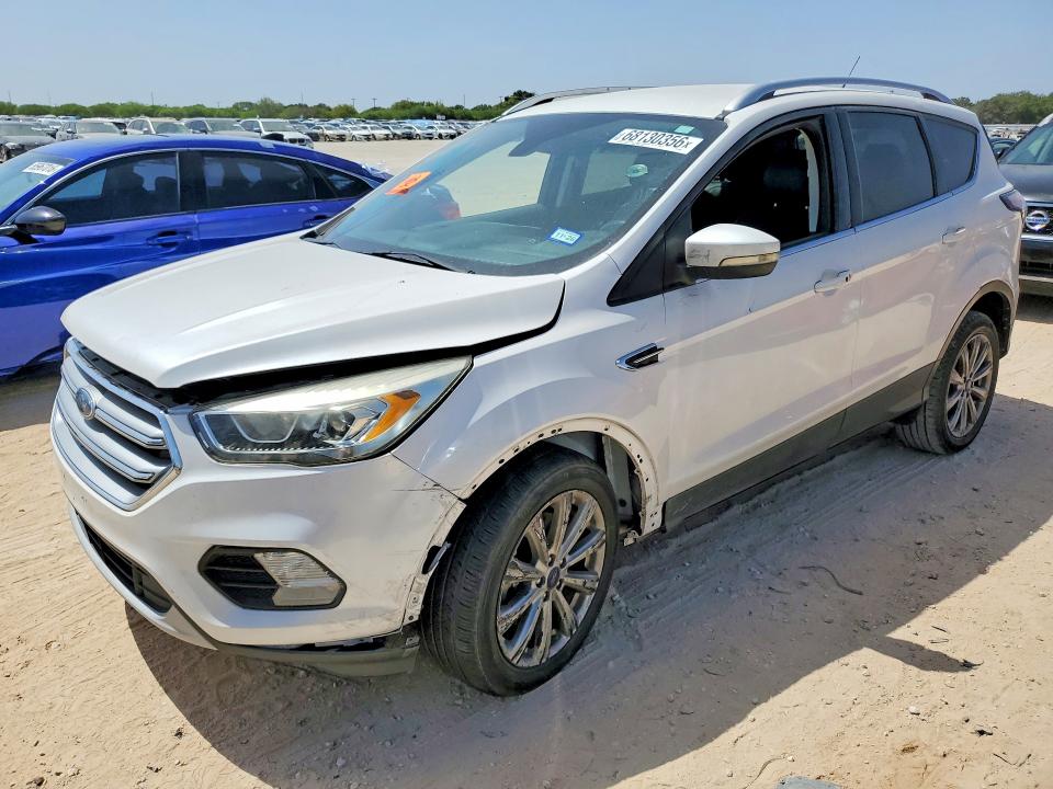Продажа на аукционе авто 2017 Ford Escape, vin: 1FMCU9JD0HUD84692, номер лота: 68130356