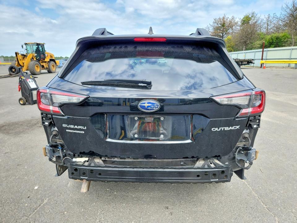 65169336 :رقم المزاد ، 4S4BTADC6P3213792 vin ، 2023 Subaru Outback مزاد بيع