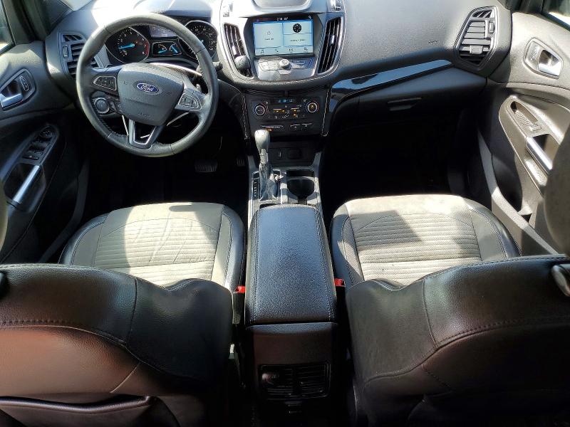 68970326 :رقم المزاد ، 1FMCU0GD2JUD42517 vin ، 2018 Ford Escape مزاد بيع