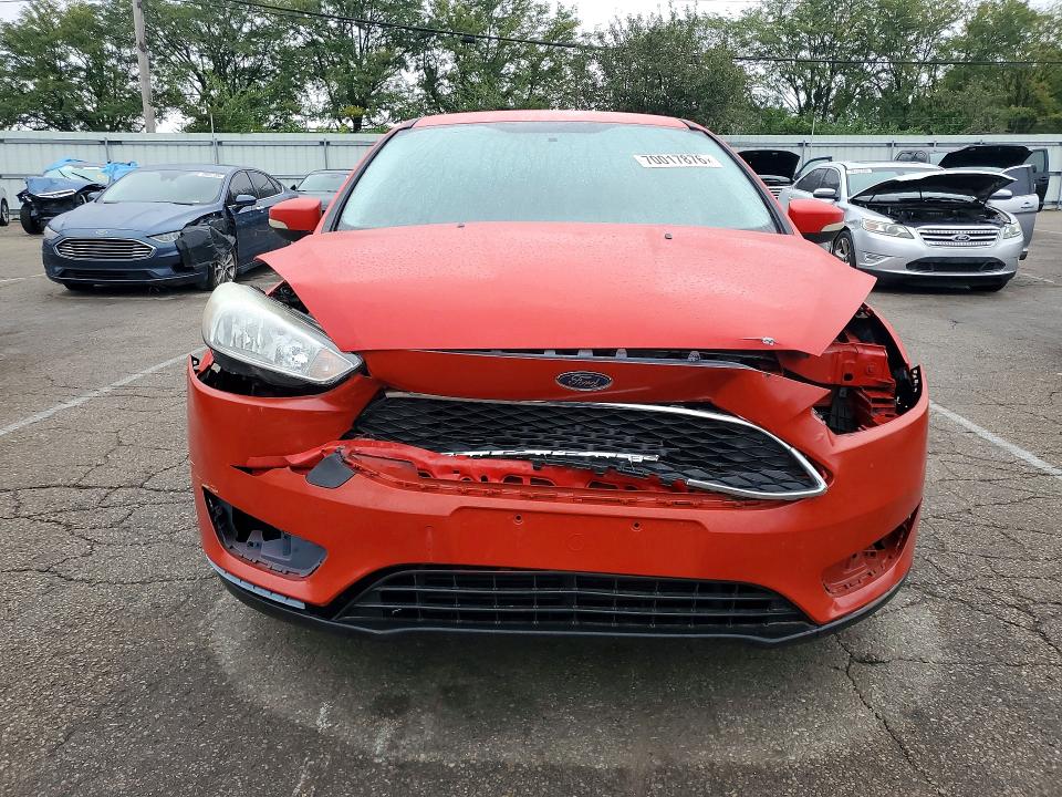 2016 Ford Focus მანქანა იყიდება აუქციონზე, vin: 1FADP3F27GL336136, აუქციონის ნომერი: 70017876