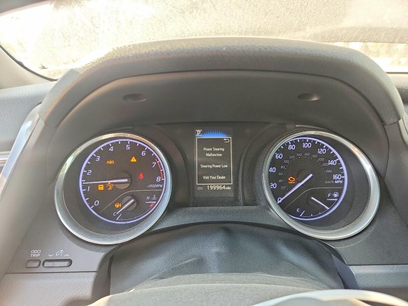 68070026 :رقم المزاد ، 4T1B11HKXJU663812 vin ، 2018 Toyota Camry مزاد بيع