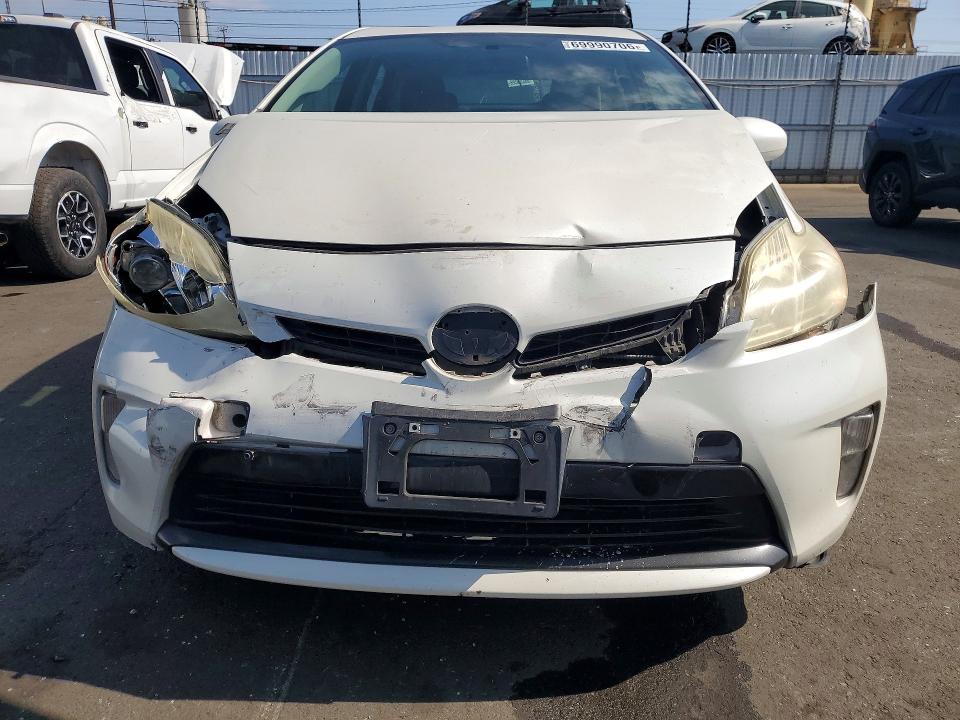 2014 Toyota Prius მანქანა იყიდება აუქციონზე, vin: JTDKN3DU1E1780410, აუქციონის ნომერი: 69990706