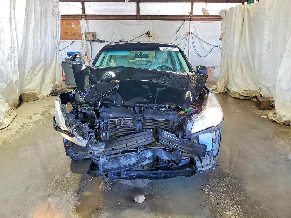68980596 :رقم المزاد ، 4S3BMBK65B3216339 vin ، 2011 Subaru Legacy مزاد بيع