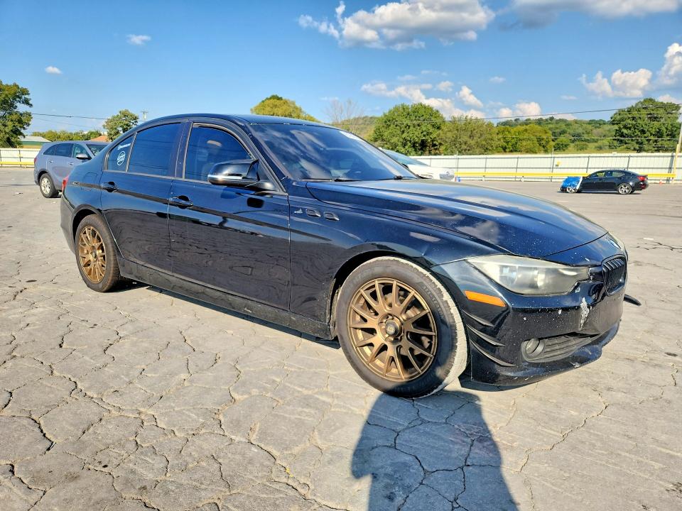 Продажа на аукционе авто 2015 Bmw 320, vin: WBA3B1G50FNT64796, номер лота: 67647476
