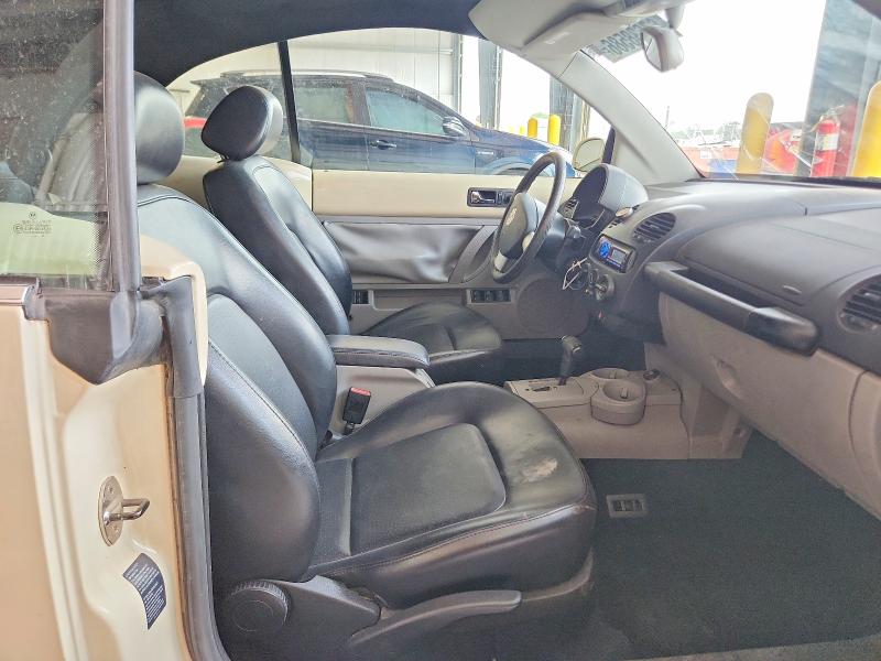 67638586 :رقم المزاد ، 3VWCD21Y23M333428 vin ، 2003 Volkswagen New Beetle مزاد بيع