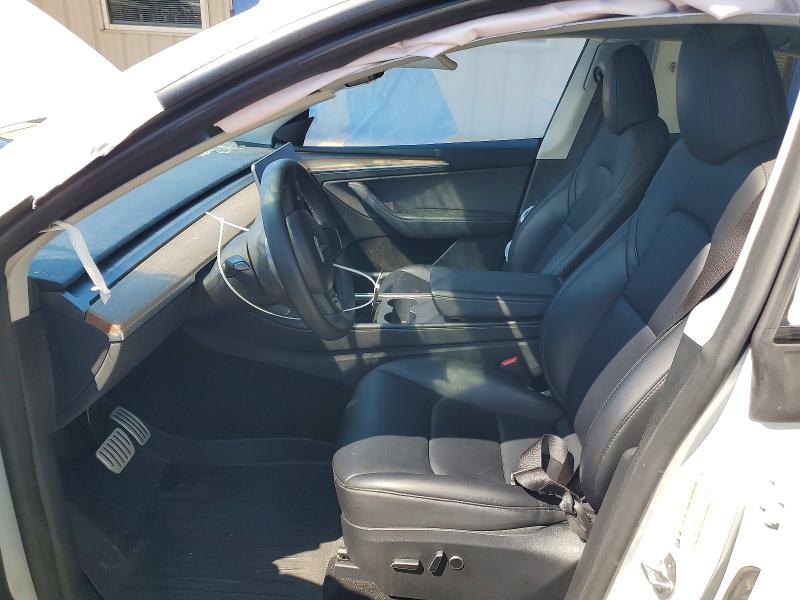 60581706 :رقم المزاد ، 7SAYGDEF1PF832951 vin ، 2023 Tesla Model Y مزاد بيع