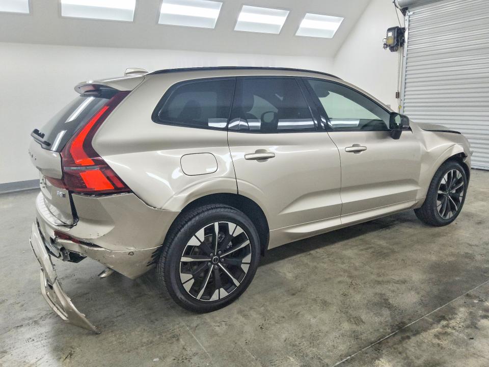 Продажа на аукционе авто 2026 Volvo Xc60, vin: YV4M12RC9T1465198, номер лота: 69983716