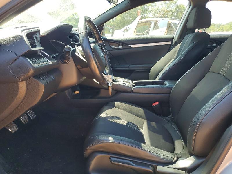 69121846 :رقم المزاد ، 19XFC2E8XKE015398 vin ، 2019 Honda Civic مزاد بيع