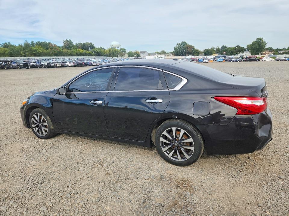 Продажа на аукционе авто 2017 Nissan Altima, vin: 1N4AL3AP3HC203540, номер лота: 70337936