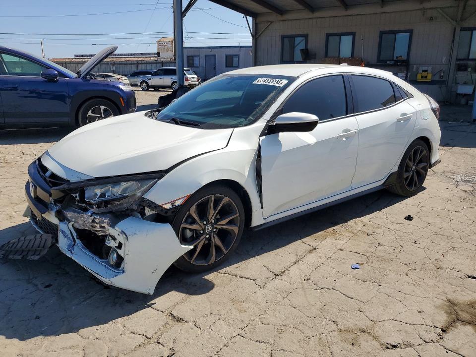 67480896 :رقم المزاد ، SHHFK7H43JU225969 vin ، 2018 Honda Civic مزاد بيع