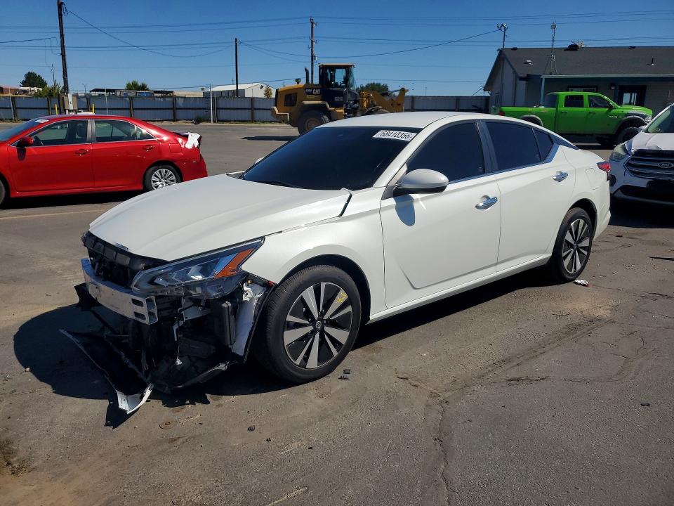 68410356 :رقم المزاد ، 1N4BL4DW0NN341968 vin ، 2022 Nissan Altima مزاد بيع