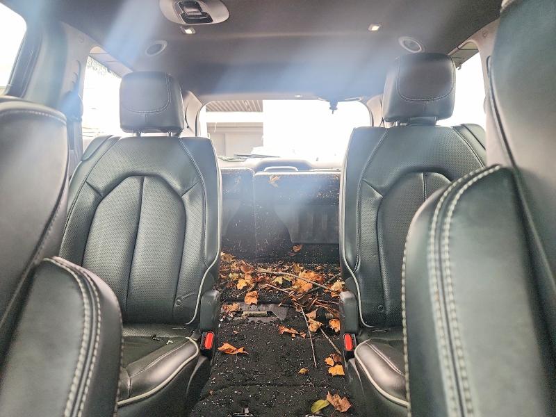 69377286 :رقم المزاد ، 2C4RC1GG3KR638825 vin ، 2019 Chrysler Pacifica مزاد بيع