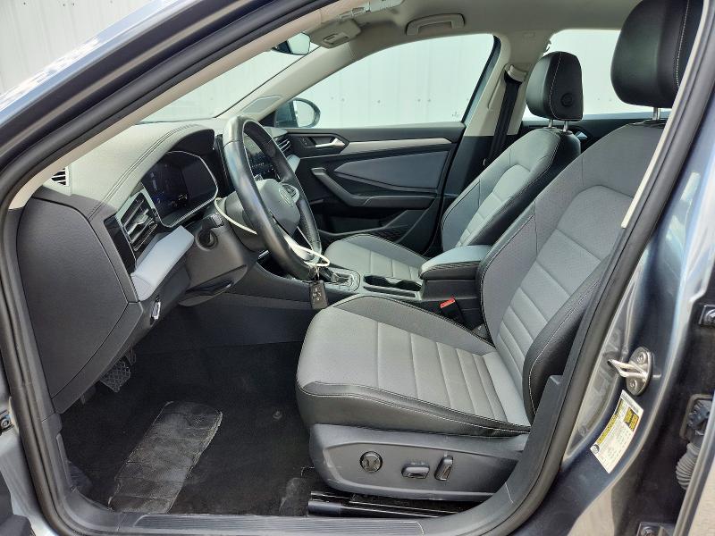 Продажа на аукционе авто 2025 Volkswagen Jetta, vin: 3VWEX7BU5SM025192, номер лота: 70643076
