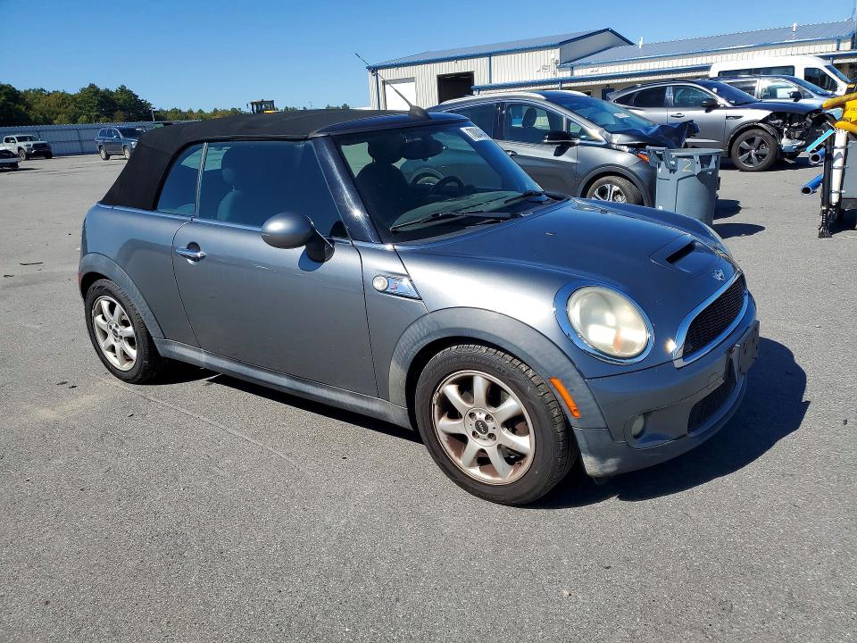 70004046 :رقم المزاد ، WMWMS3C56ATY51740 vin ، 2010 Mini Cooper مزاد بيع