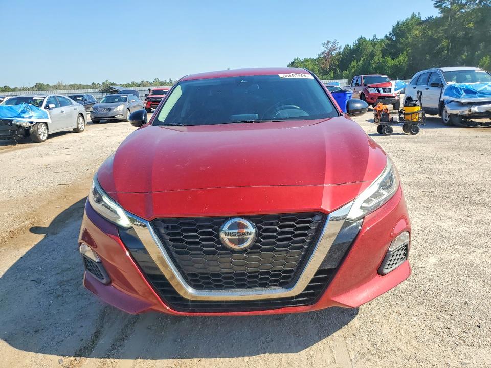 68867606 :رقم المزاد ، 1N4BL4CV1LC129629 vin ، 2020 Nissan Altima مزاد بيع