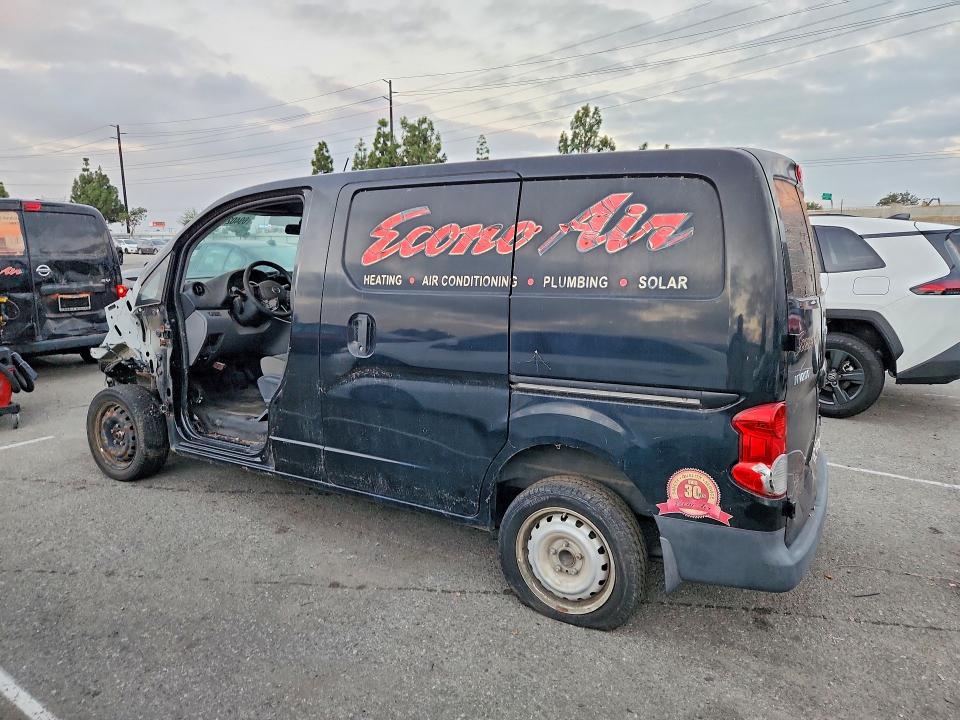 69402666 :رقم المزاد ، 3N6CM0KN5FK729782 vin ، 2015 Nissan Nv200 مزاد بيع