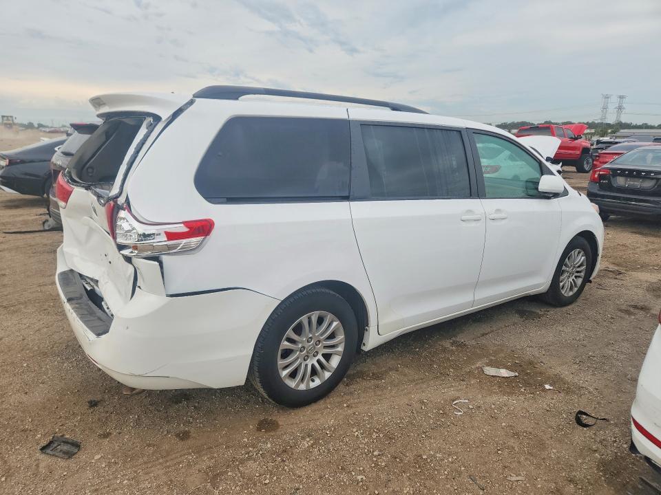 Продажа на аукционе авто 2014 Toyota Sienna, vin: 5TDYK3DC7ES476396, номер лота: 68253786