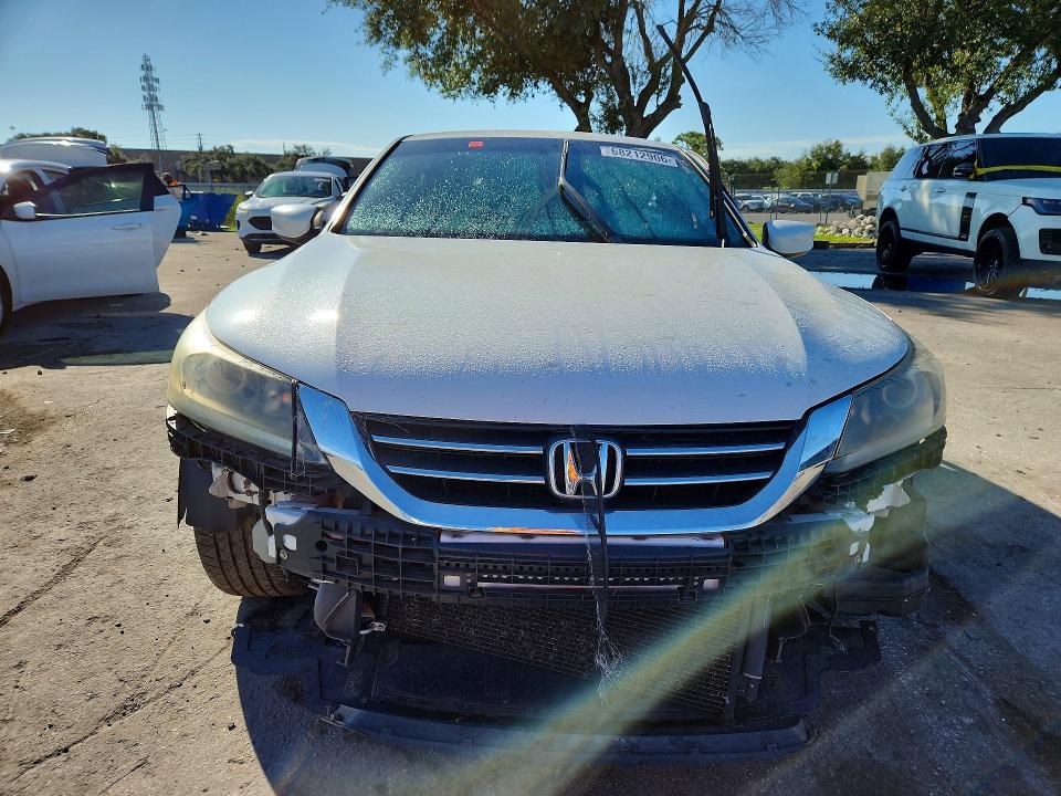 68212906 :رقم المزاد ، 1HGCR2F53EA257531 vin ، 2014 Honda Accord مزاد بيع