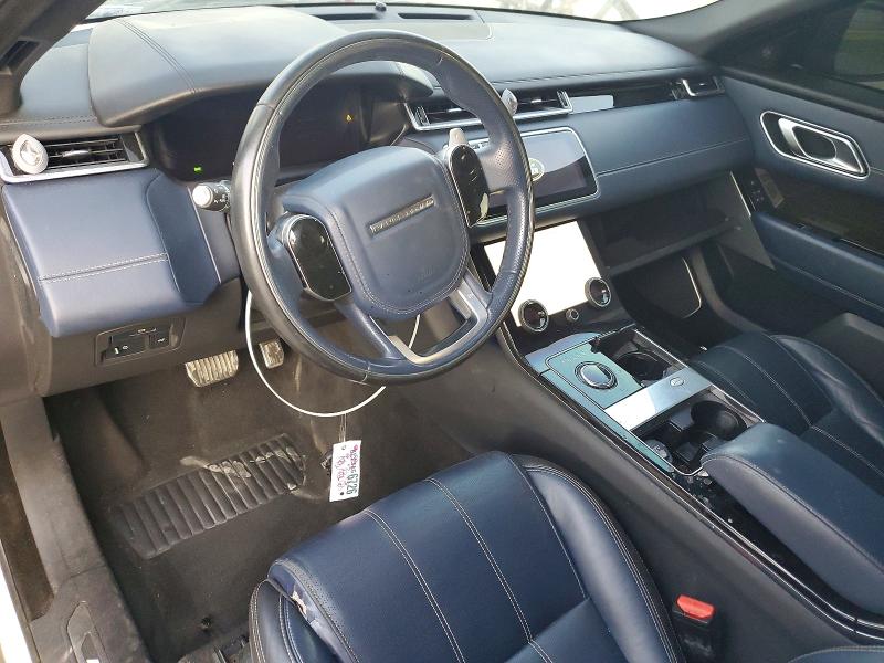 68490346 :رقم المزاد ، SALYM2RN0JA733235 vin ، 2018 Land Rover Range Rover Velar مزاد بيع