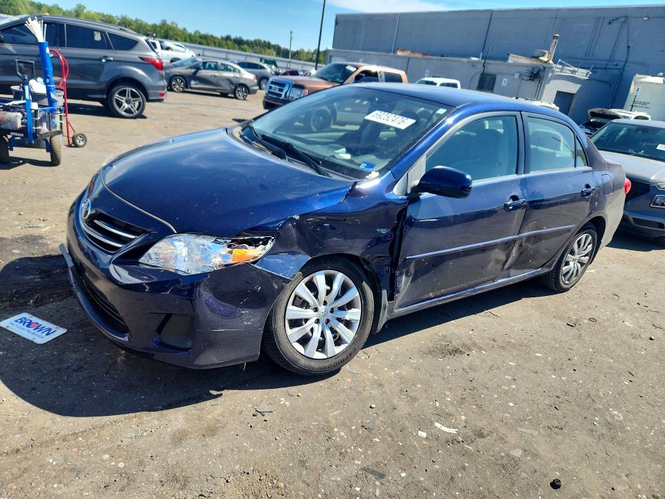 69252476 :رقم المزاد ، JTDBU4EE4DJ120926 vin ، 2013 Toyota Corolla مزاد بيع