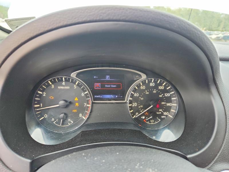 Продаж на аукціоні авто 2018 Nissan Altima, vin: 1N4AL3AP6JC155411, номер лоту: 69902666