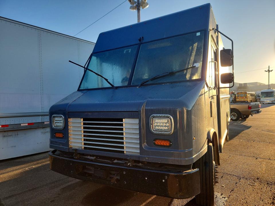 69054596 :رقم المزاد ، 1F65F5KN7L0A08520 vin ، 2020 Ford F59 مزاد بيع
