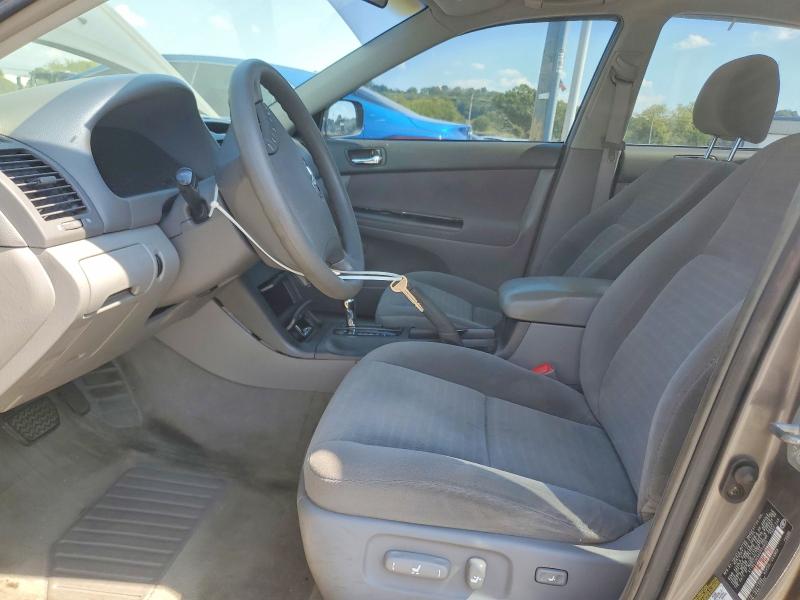 2005 Toyota Camry მანქანა იყიდება აუქციონზე, vin: 4T1BE32KX5U529655, აუქციონის ნომერი: 67887326