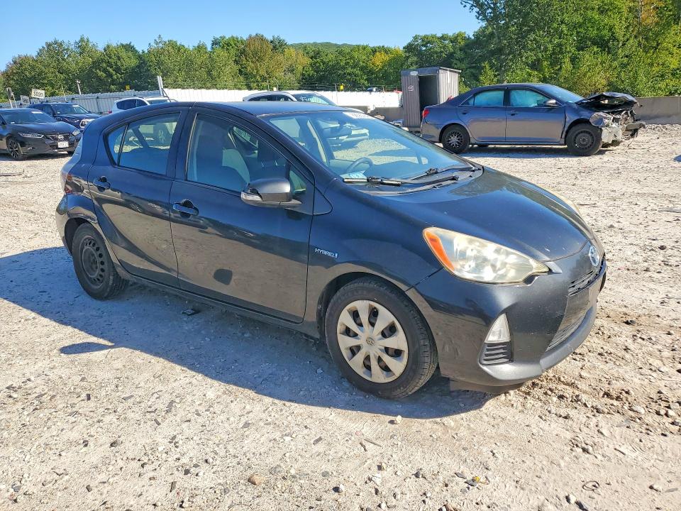 68580946 :رقم المزاد ، JTDKDTB35C1513488 vin ، 2012 Toyota Prius C مزاد بيع