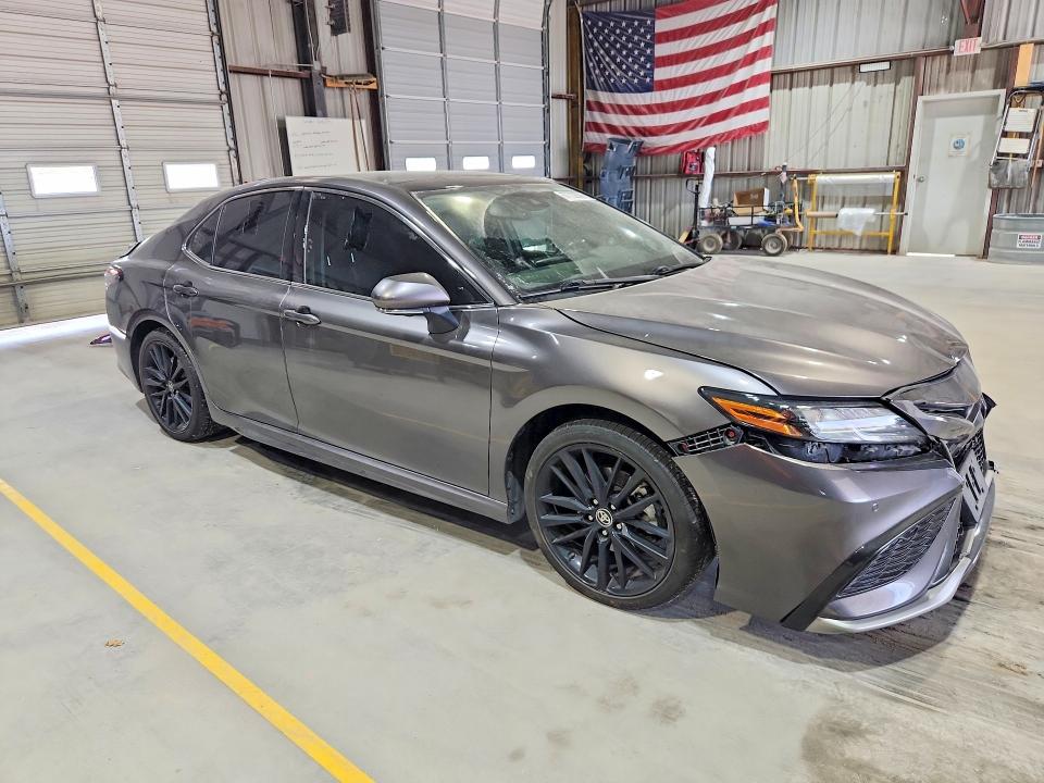 Продажа на аукционе авто 2022 Toyota Camry, vin: 4T1K61BK7NU054595, номер лота: 67732606