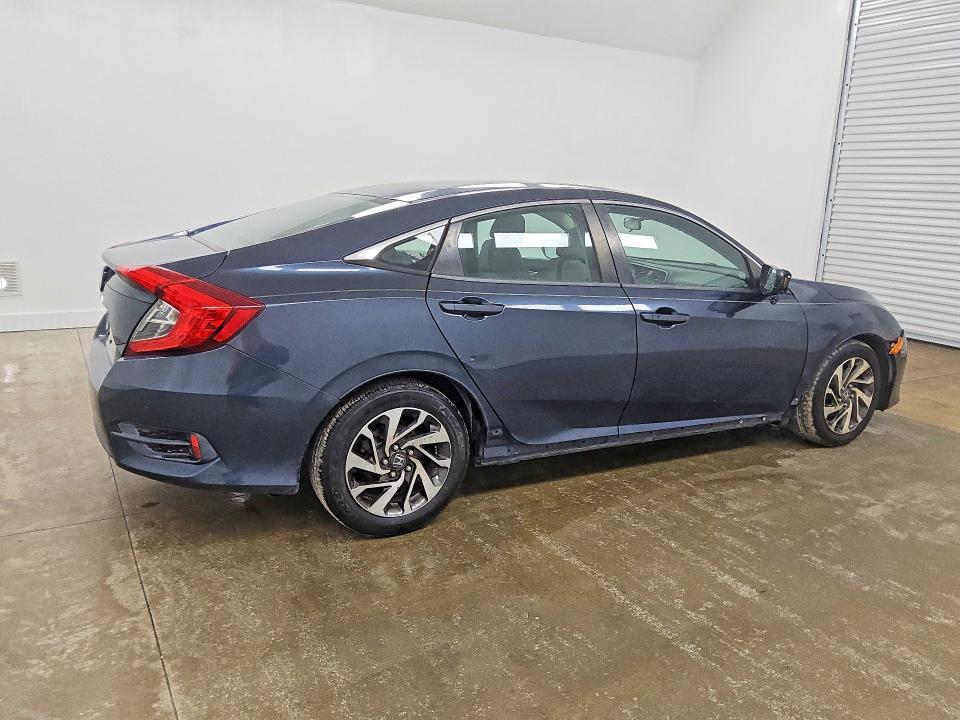 66248746 :رقم المزاد ، 19XFC2F79GE054111 vin ، 2016 Honda Civic مزاد بيع
